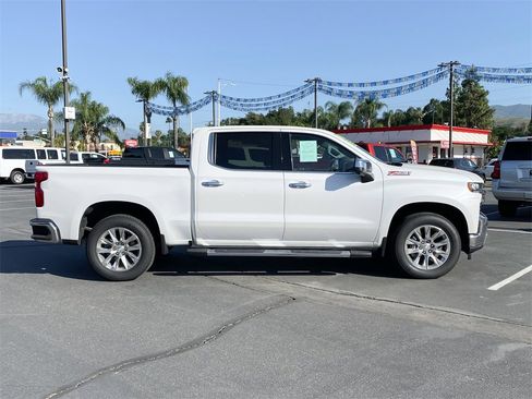 Used 2022 Chevrolet Silverado 1500 LTZ image 3