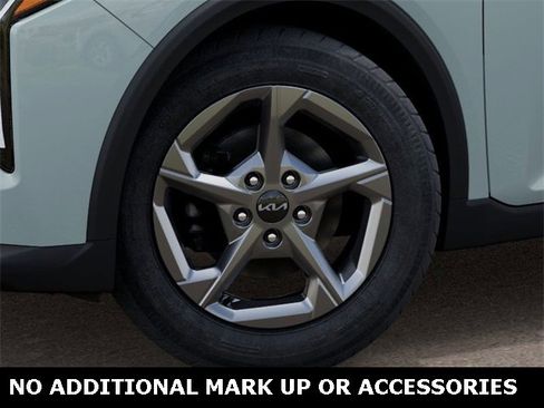 New 2026 Kia K4 LXS image 9