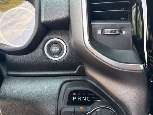 New 2026 RAM 1500 Express AWD/4WD image 15