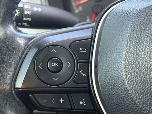 Used 2020 Toyota Corolla SE w/ SE Preferred Package FWD image 11