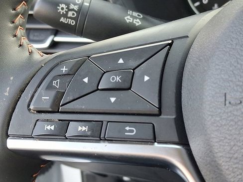 Used 2025 Nissan Sentra SR image 21