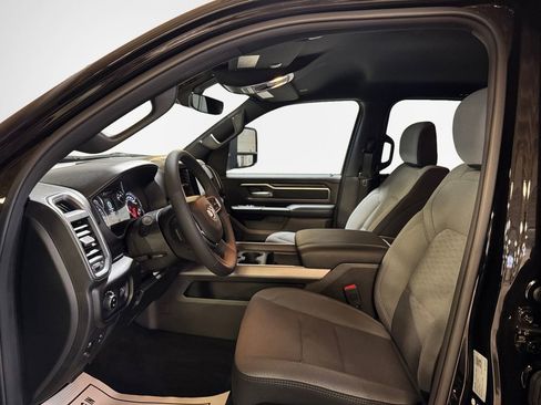Used 2025 RAM 1500 Big Horn image 12