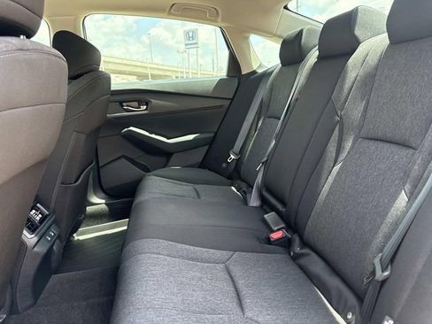 Used 2025 Honda Accord SE image 16