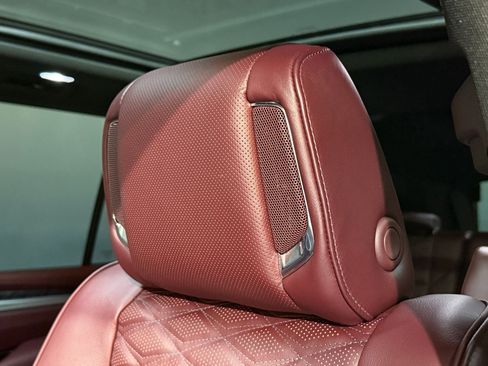 New 2026 Cadillac Escalade ESV Sport w/ LPO, ONYX Package image 27