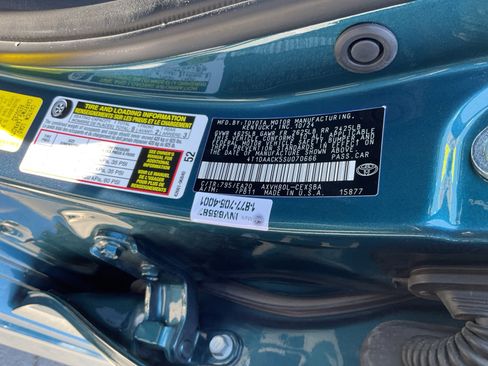 Used 2025 Toyota Camry SE w/ Convenience Package FWD image 27