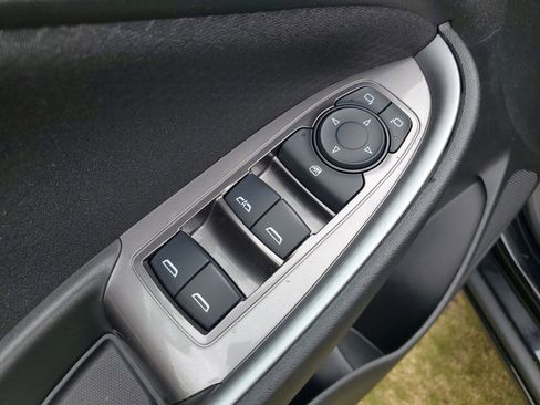 Used 2023 Chevrolet Malibu LT FWD image 22