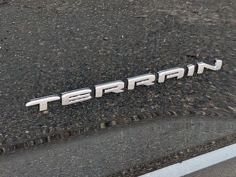 New 2026 GMC Terrain Elevation w/ Elevation Premium Package image 21