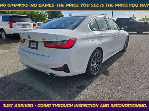 Used 2021 BMW 330i Sedan w/ Convenience Package RWD image 7