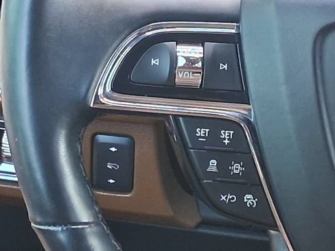 Used 2023 Lincoln Navigator Reserve RWD image 12