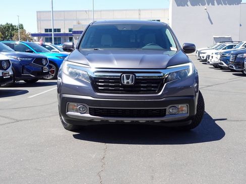 Used 2017 Honda Ridgeline RTL-E image 3