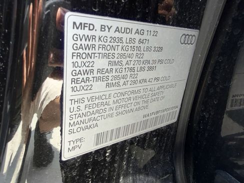 Used 2023 Audi Q8 Prestige AWD/4WD image 31