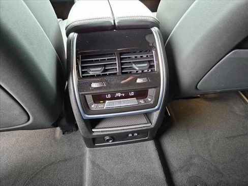 Used 2026 BMW X5 xDrive40i w/ Executive Package AWD/4WD image 18