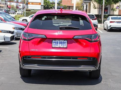 Certified 2024 Honda HR-V EX-L image 12