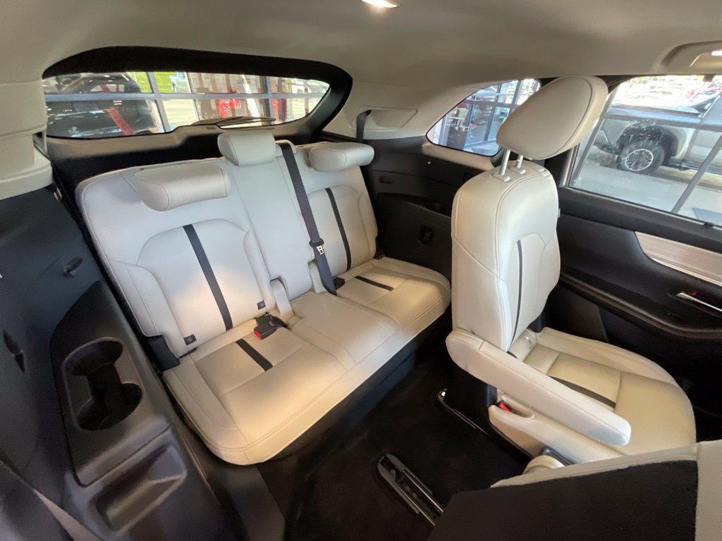 Used 2024 MAZDA CX-90 3.3 Turbo w/ Premium Package AWD/4WD image 21