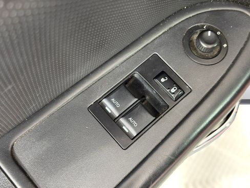 Used 2013 Dodge Challenger R/T RWD image 25