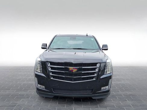 Used 2020 Cadillac Escalade Luxury w/ Escalade Sport Edition RWD image 2
