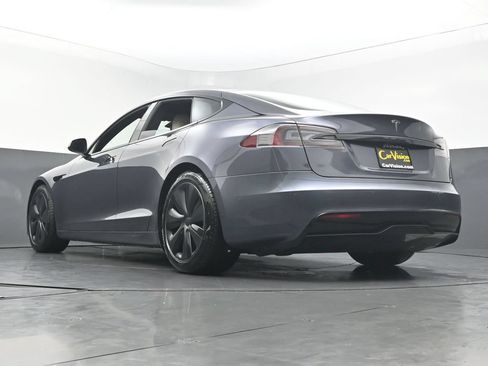 Used 2022 Tesla Model S AWD/4WD image 42