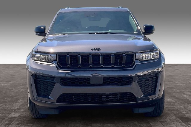 New 2026 Jeep Grand Cherokee Altitude AWD/4WD image 14