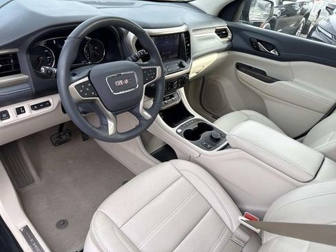 Used 2023 GMC Acadia Denali image 22