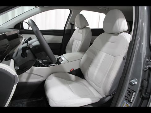 Certified 2026 Hyundai Tucson SEL AWD/4WD image 5