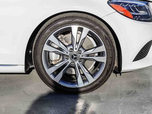Used 2019 Mercedes-Benz C 300 Sedan image 11