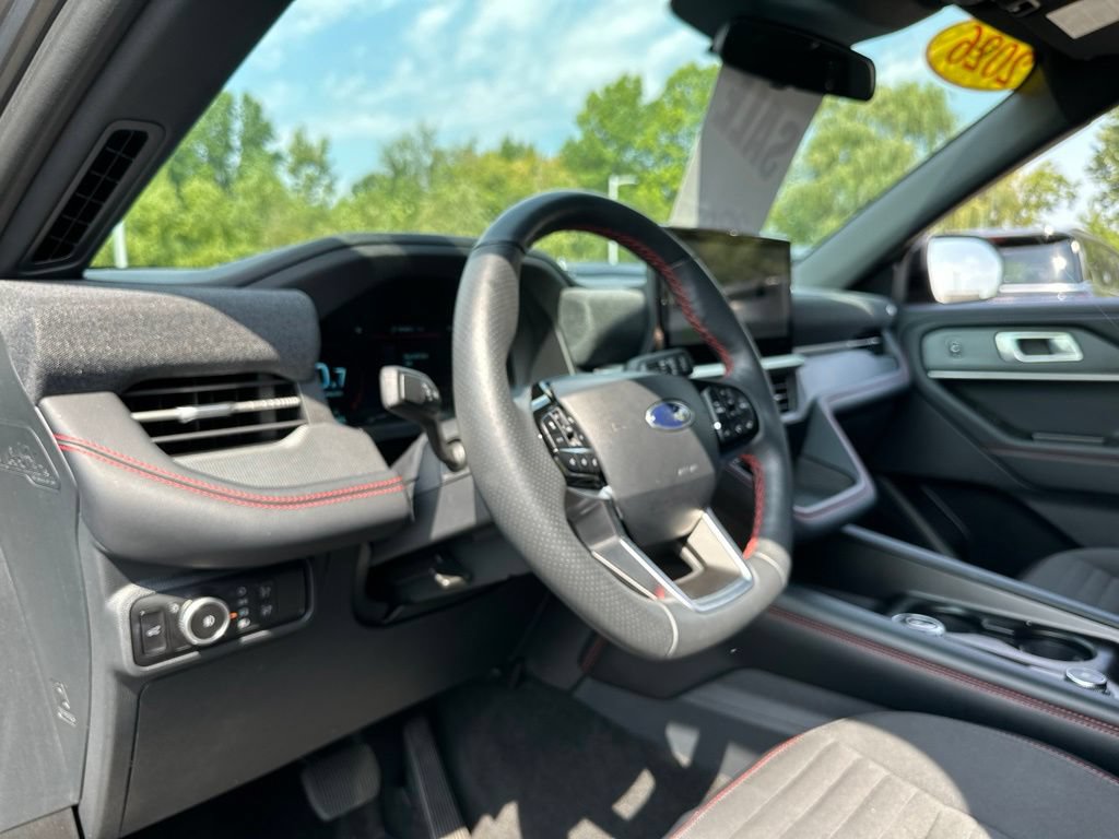 Used 2026 Ford Explorer ST-Line AWD/4WD image 42