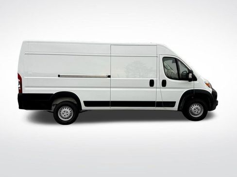 New 2026 RAM ProMaster 3500 w/ Convenience Group image 9