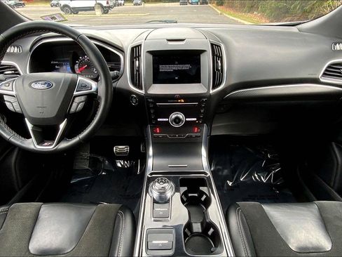 Used 2019 Ford Edge ST w/ Cold Weather Package image 14