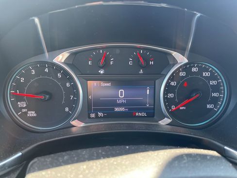 Used 2022 Chevrolet Equinox LT image 15