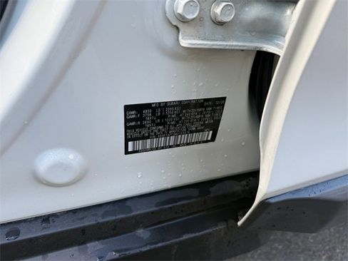 Used 2021 Subaru Outback Touring w/ Popular Package #2 image 36