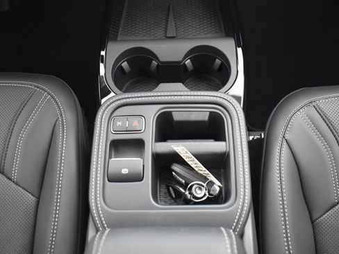 New 2025 Ford Mustang Mach-E Premium image 19