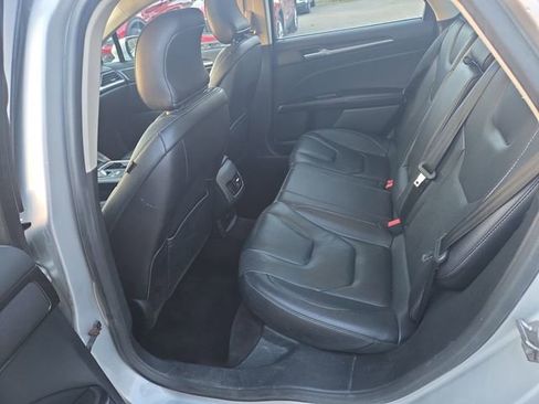 Used 2017 Ford Fusion Titanium image 40