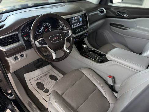 Used 2019 GMC Acadia SLT AWD/4WD image 10