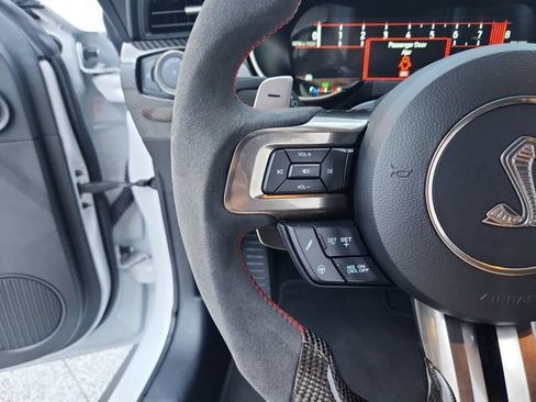Used 2020 Ford Mustang Shelby GT500 w/ Technology Package RWD image 22