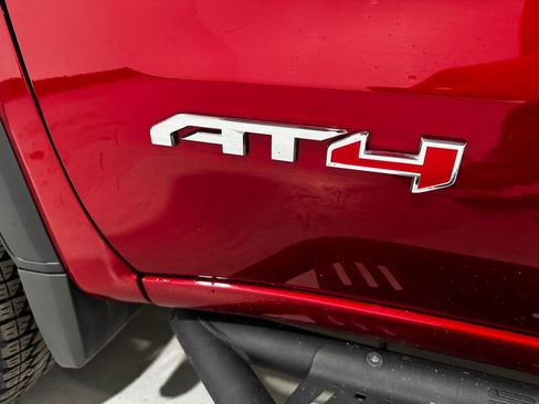 Used 2025 GMC Sierra 1500 AT4 w/ AT4 Premium Package image 31