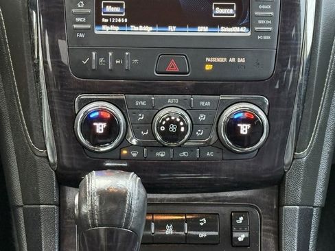 Used 2016 Buick Enclave Leather image 32