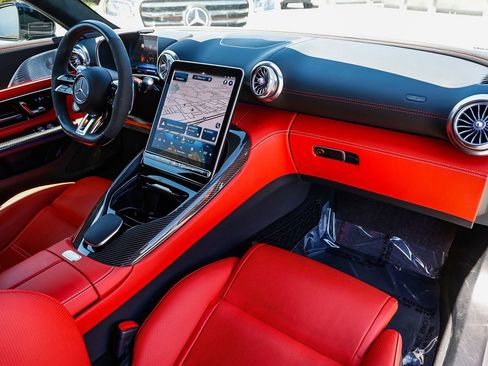 Certified 2022 Mercedes-Benz SL 55 AMG 4MATIC image 10
