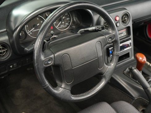 Used 1990 MAZDA MX-5 Miata RWD image 41