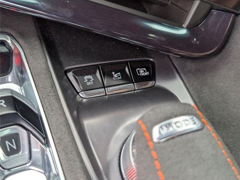 Used 2025 Chevrolet Corvette E-Ray w/ Stealth Interior Trim Package AWD/4WD image 32