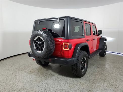 Used 2018 Jeep Wrangler Unlimited Rubicon w/ Dual Top Group image 5