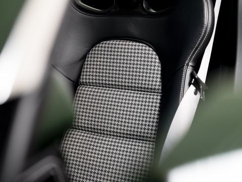 Used 2018 Porsche 911 GT3 RWD image 23