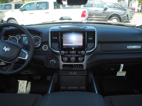 New 2026 RAM 1500 Lone Star image 18