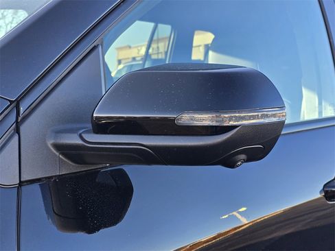 New 2025 GMC Acadia Elevation w/ Super Cruise Package image 9