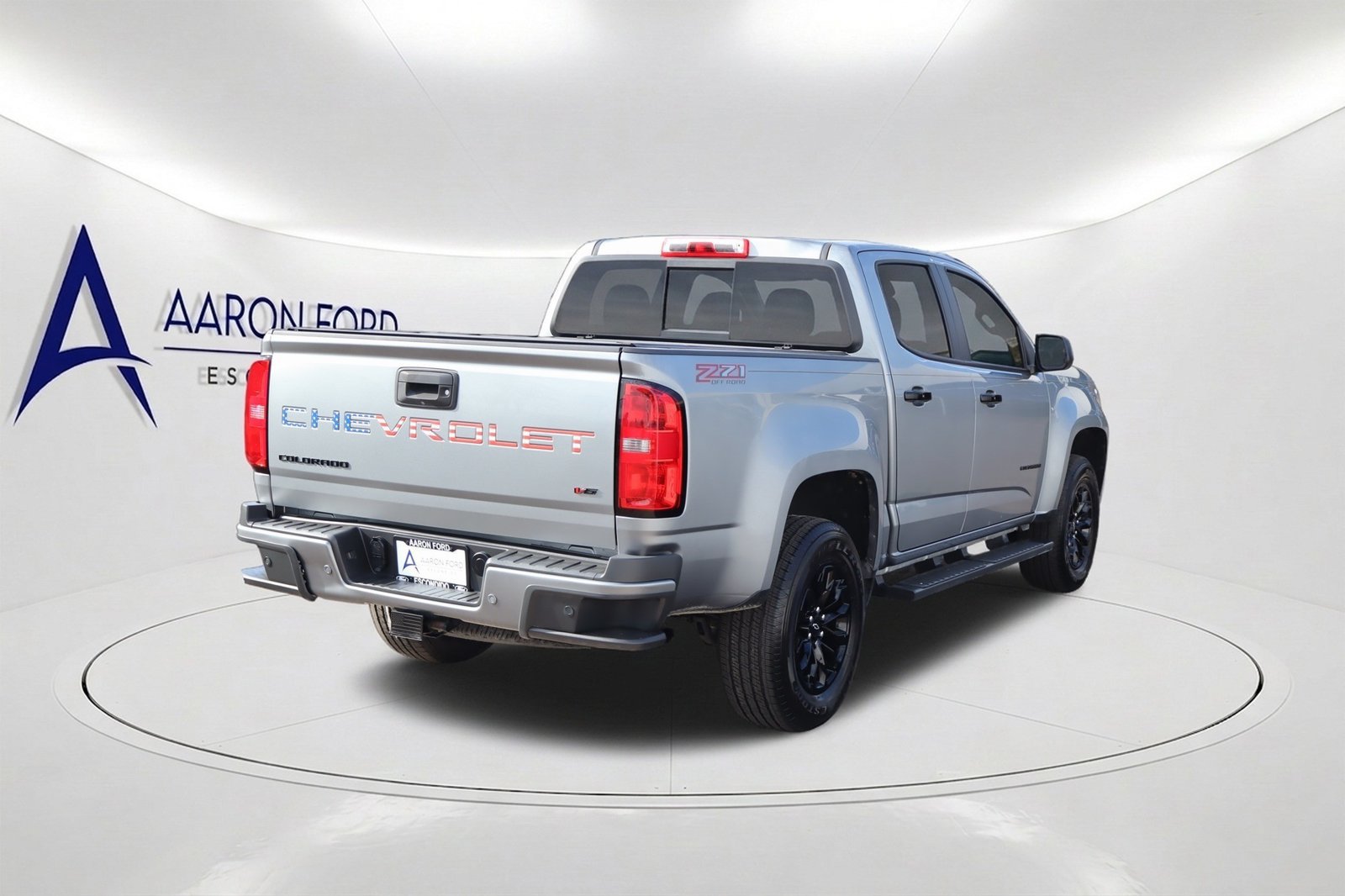 Used 2022 Chevrolet Colorado Z71 w/ Trail Boss Package AWD/4WD image 4