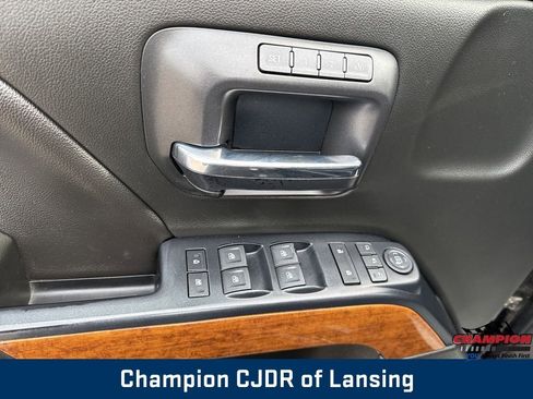 Used 2019 Chevrolet Silverado 2500 High Country w/ Duramax Plus Package image 19