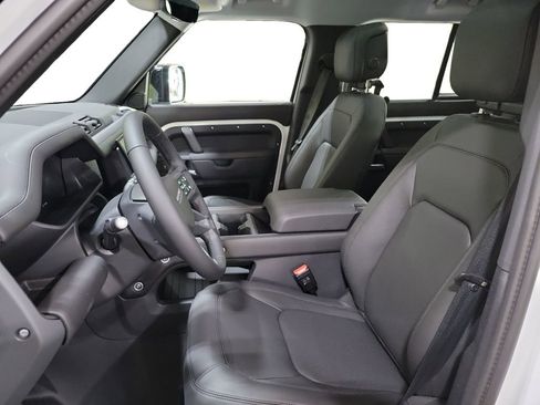 New 2026 Land Rover Defender 110 S AWD/4WD image 13