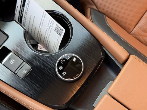 New 2026 Nissan Rogue Platinum w/ Platinum Premium Package image 11