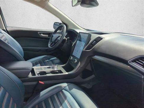 Used 2022 Ford Edge SEL w/ Sport Appearance Package image 19