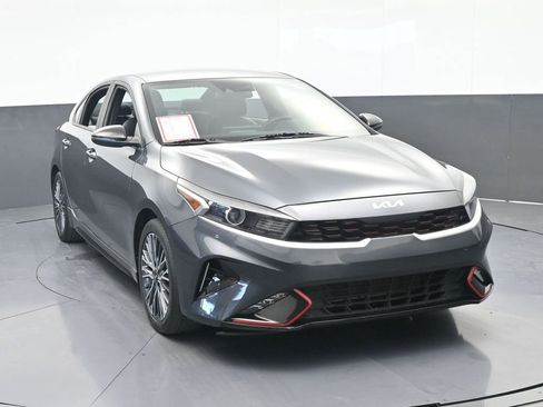 Used 2023 Kia Forte GT-Line image 9