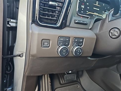 New 2024 GMC Sierra 1500 Denali w/ Technology Package image 13